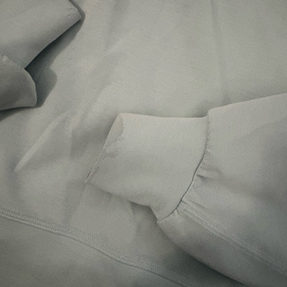 lululemon soft stream perfectly oversized cropped crew neck powder blue - Picture 7 of 7